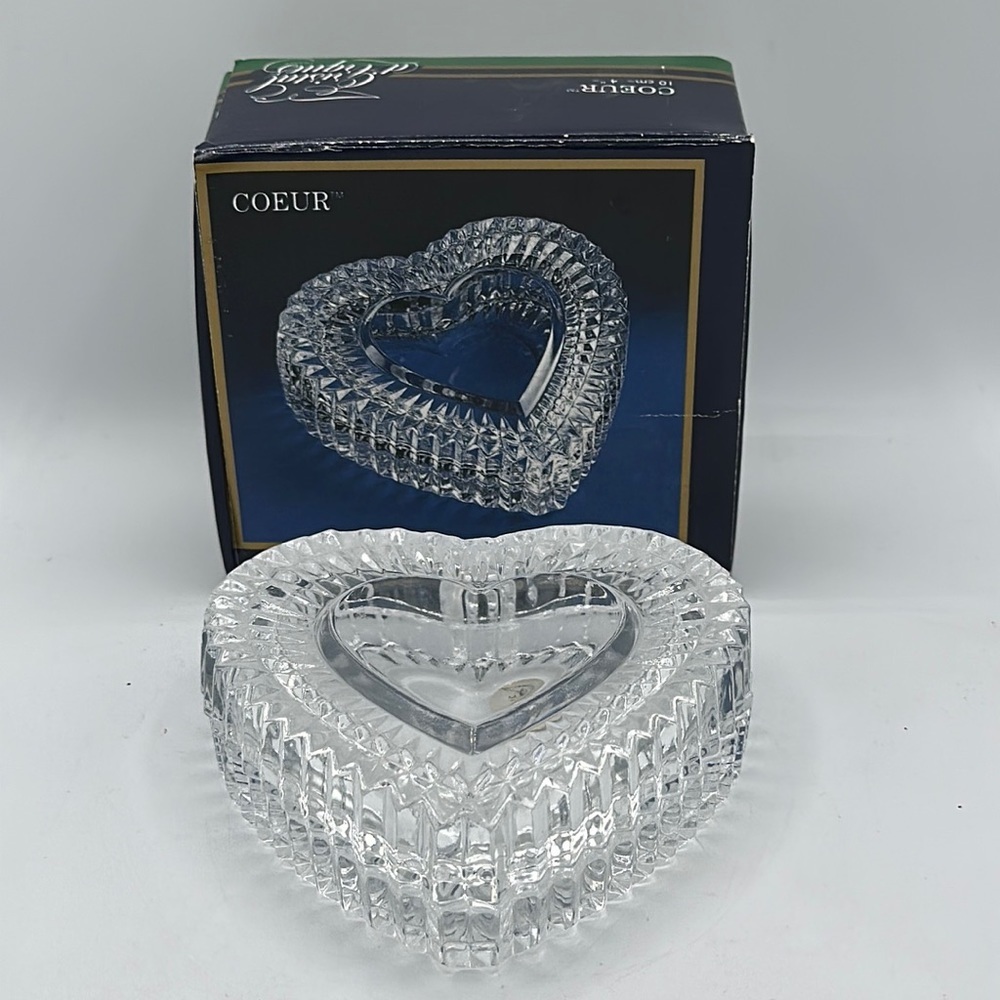 Crystal heart box | French lead crystal from 1989